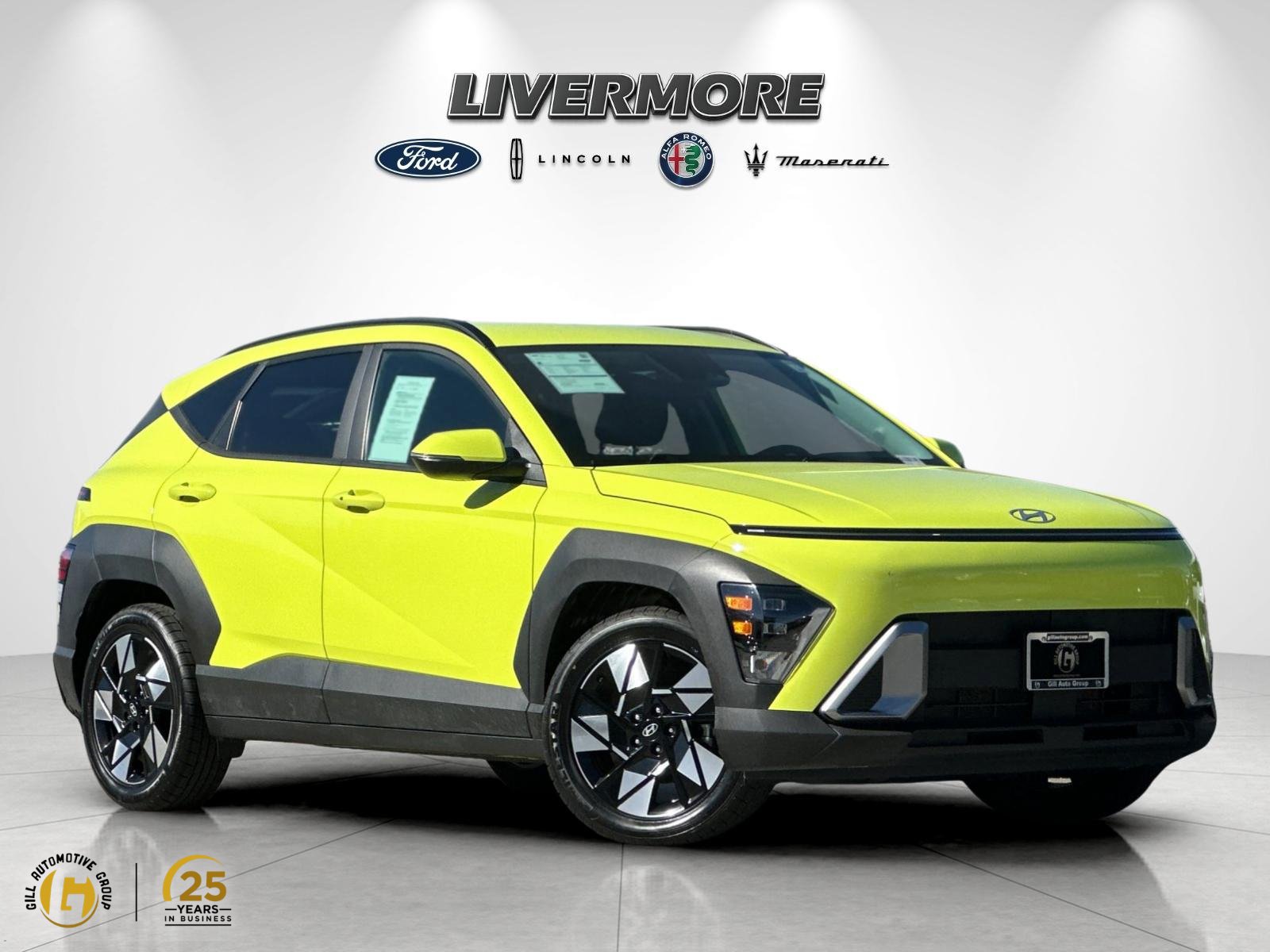 Used 2025 Hyundai Kona SEL FWD image 1