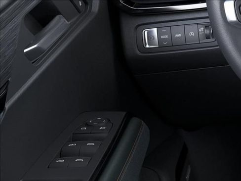 New 2026 GMC Acadia AT4 w/ Luxury Package AWD/4WD image 22