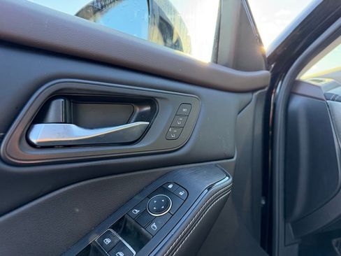 Used 2023 Nissan Rogue SL w/ SL Premium Package image 14