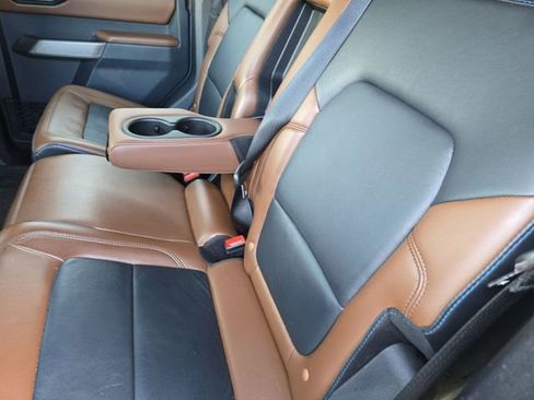 Used 2023 Ford Bronco Outer Banks image 12