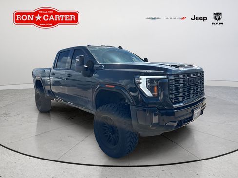 Used 2024 GMC Sierra 2500 Denali Ultimate AWD/4WD image 1