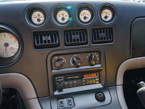 Used 1994 Dodge Viper RT/10 image 31