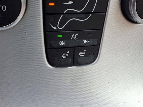 Used 2012 Volvo C70 T5 FWD image 19