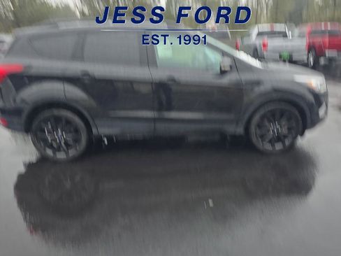 Certified 2019 Ford Escape Titanium image 6