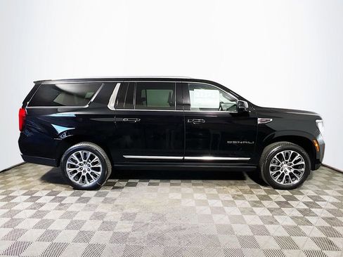 New 2026 GMC Yukon XL Denali w/ Denali Reserve Package image 8