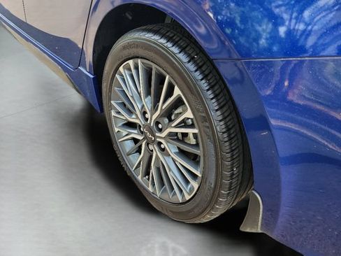Certified 2024 Kia Forte GT-Line FWD image 30