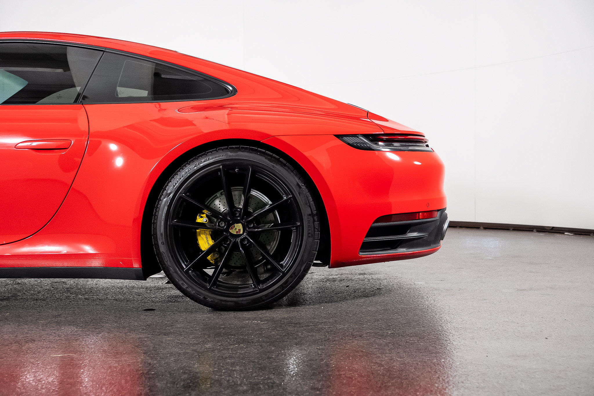 Used 2021 Porsche 911 Carrera w/ Premium Package RWD image 18