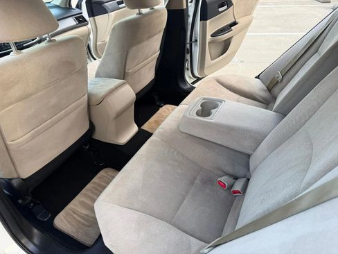 Used 2013 Honda Accord LX image 17
