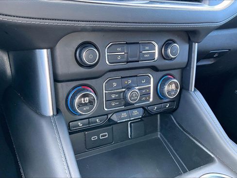 Used 2024 Chevrolet Tahoe LT RWD image 25