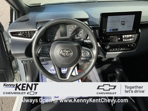 Used 2023 Toyota Corolla SE image 17
