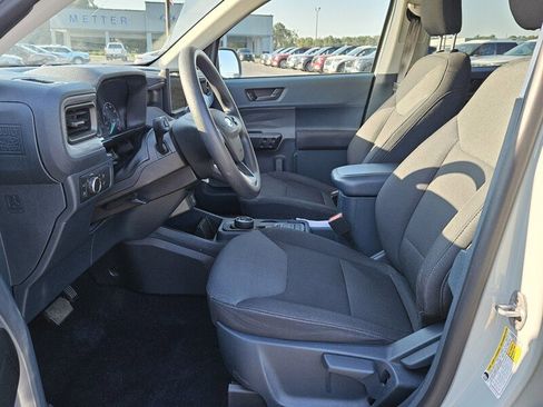 Used 2022 Ford Maverick XL image 5