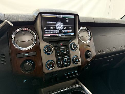 Used 2016 Ford F350 Lariat w/ Lariat Ultimate Package image 15