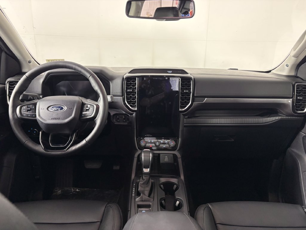 New 2025 Ford Ranger Lariat w/ Black Appearance Package AWD/4WD image 29