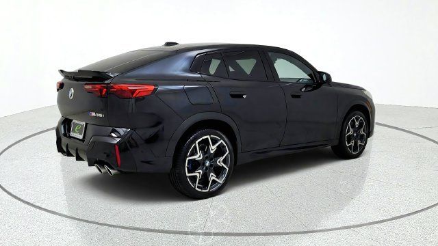 Used 2026 BMW X2 M35i AWD/4WD image 9