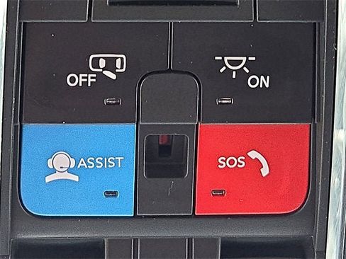 Used 2024 Jeep Grand Cherokee Laredo X image 22