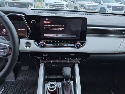 New 2026 GMC Canyon AT4X AWD/4WD image 28