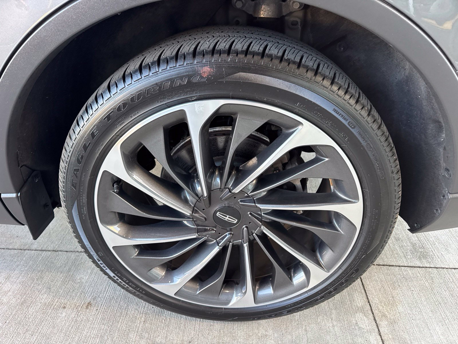 Used 2025 Lincoln Aviator Reserve w/ Equipment Group 201A AWD/4WD image 15