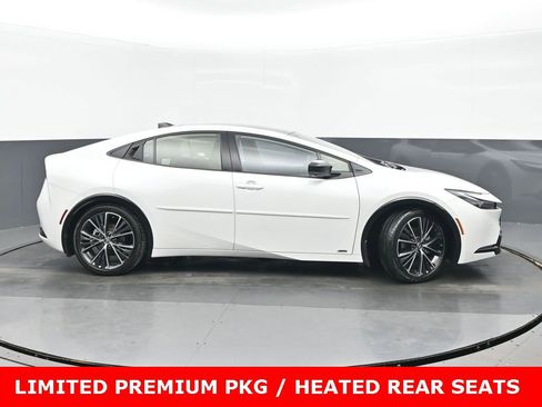Used 2023 Toyota Prius Limited image 2