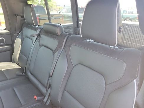Used 2026 RAM 1500 Laramie AWD/4WD image 13