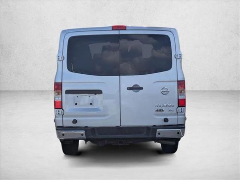 Used 2016 Nissan NV 3500 SL image 4