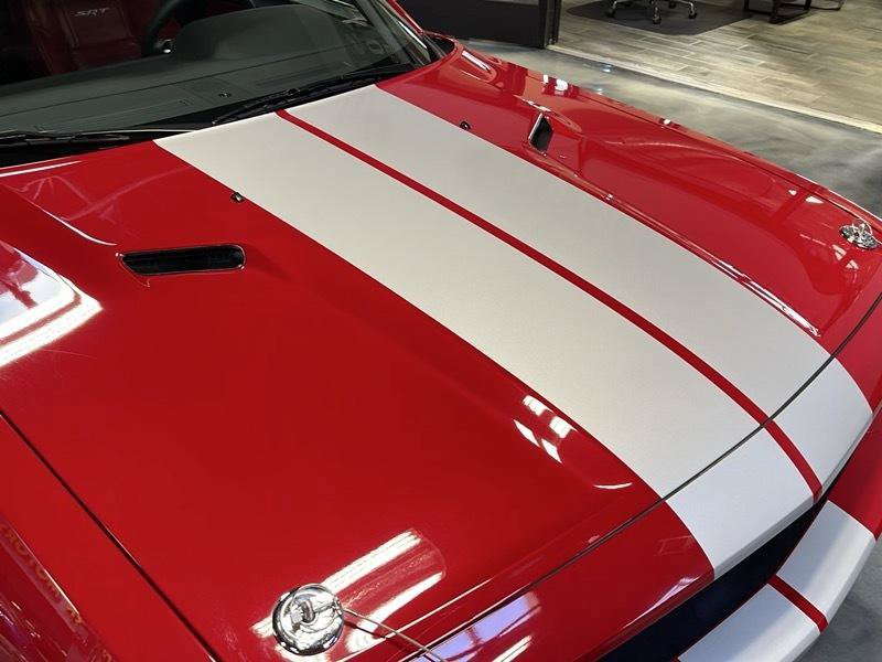 Used 2013 Dodge Challenger SRT8 w/ Harman Kardon Audio Group RWD image 21