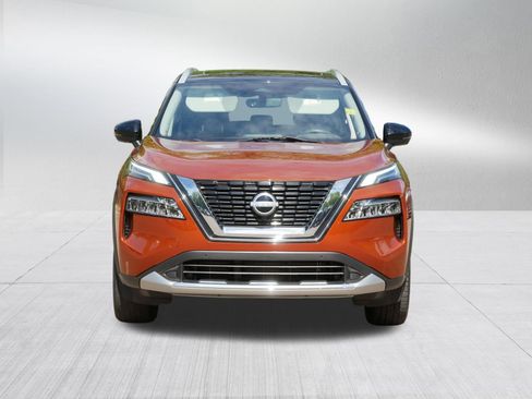 Certified 2023 Nissan Rogue Platinum w/ Platinum Premium Package AWD/4WD image 2