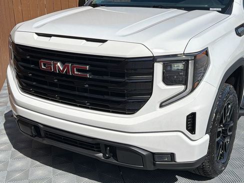 Used 2023 GMC Sierra 1500 Elevation AWD/4WD image 21