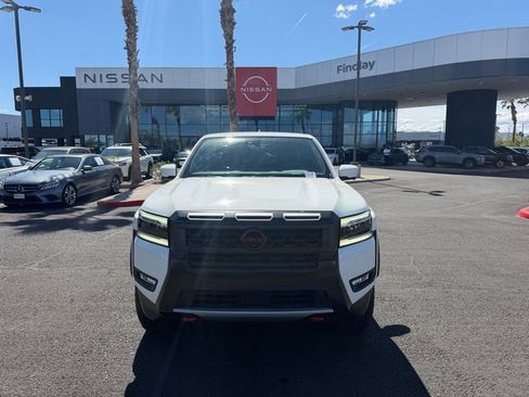 Used 2025 Nissan Frontier Pro-X w/ Pro Convenience Package image 2