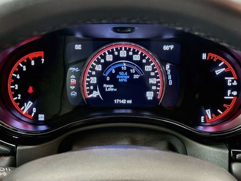 Used 2023 Dodge Durango R/T w/ Tow 'N Go Package AWD/4WD image 12