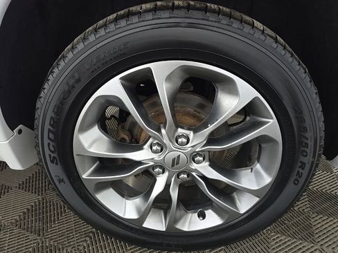 Used 2020 Dodge Durango GT AWD/4WD image 14