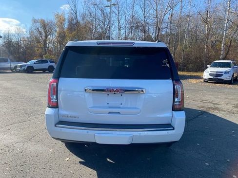 Used 2017 GMC Yukon Denali w/ Open Road Package image 4