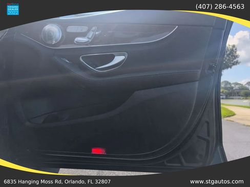 Used 2015 Mercedes-Benz C 300 4MATIC Sedan image 25