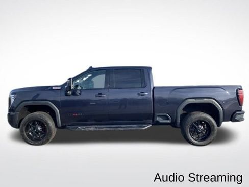 Used 2024 GMC Sierra 2500 AT4 w/ AT4 Preferred Package image 2