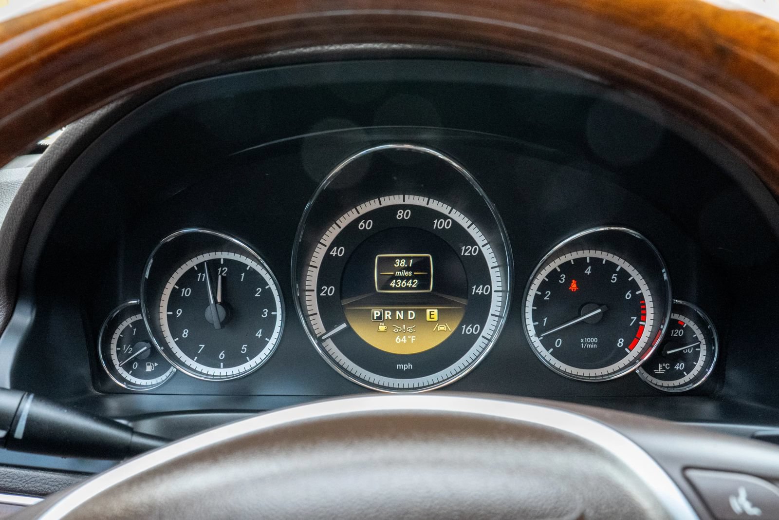 Used 2012 Mercedes-Benz E 350 Cabriolet image 35