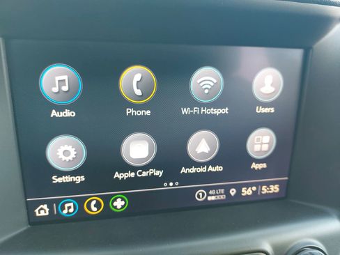 Used 2022 GMC Terrain AT4 image 22