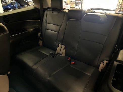 Used 2018 Honda Pilot EX image 29