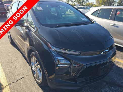 Used 2022 Chevrolet Bolt LT image 3