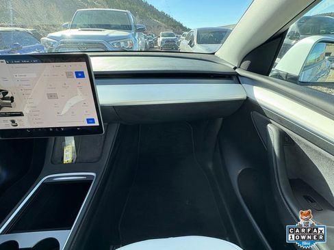 Used 2023 Tesla Model Y Long Range image 21