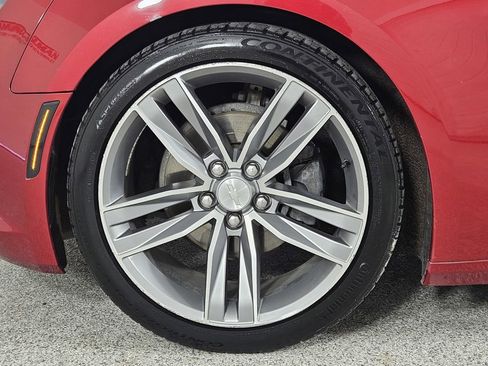 Used 2016 Chevrolet Camaro LT RWD image 11