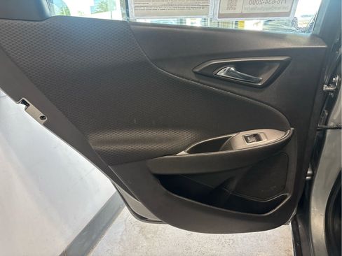 Used 2024 Chevrolet Malibu LS FWD image 27
