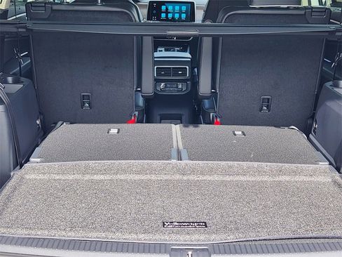 New 2026 Volkswagen Atlas SEL Premium R-Line image 30