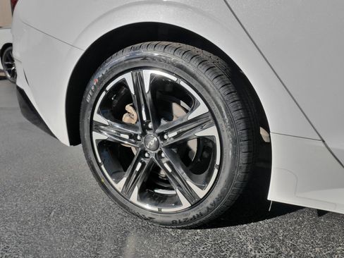 Used 2023 Kia K5 GT-Line image 9