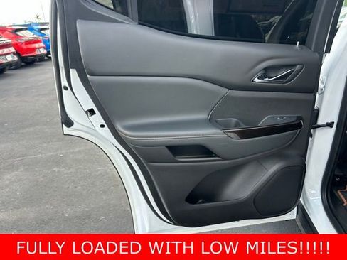 Used 2023 GMC Acadia AT4 w/ Technology Package image 13