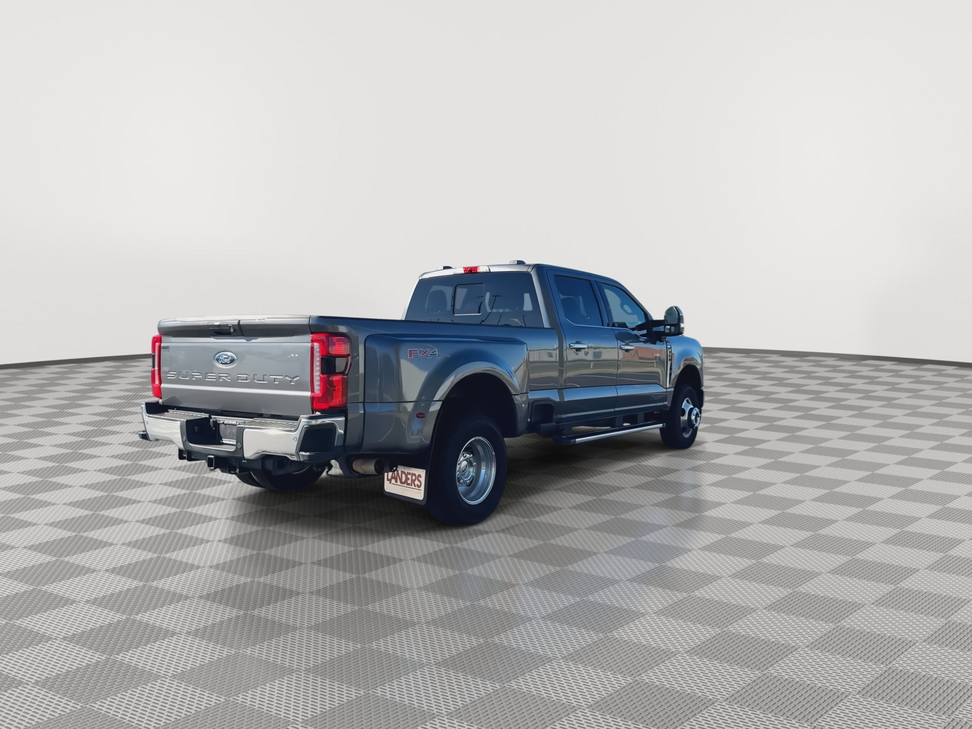 Used 2025 Ford F350 Lariat w/ Chrome Package AWD/4WD image 8