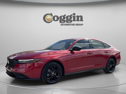 New 2025 Honda Accord SE image 1