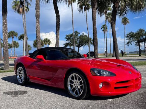 Used 2003 Dodge Viper SRT-10 RWD image 17