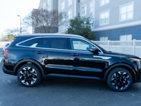 New 2026 Kia Sorento S image 10