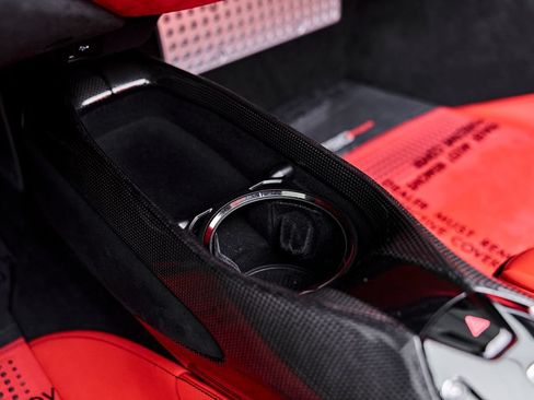 Used 2024 Ferrari SF90 Spider AWD/4WD image 86