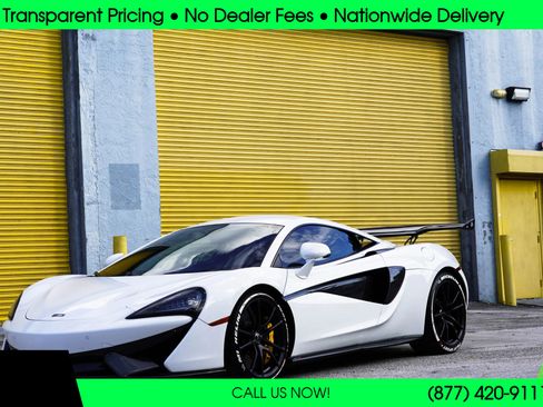 Used 2016 McLaren 570S Coupe 2D image 12