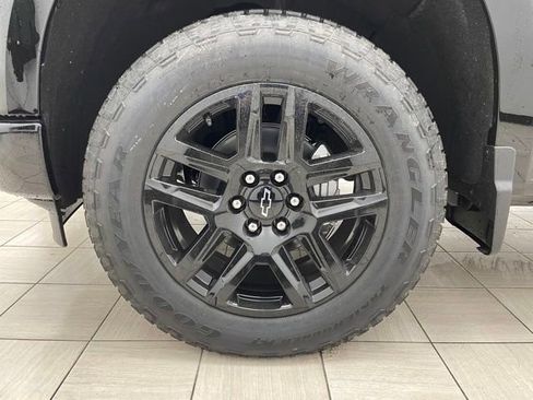 New 2026 Chevrolet Silverado 1500 RST w/ RST All Star Premium Package AWD/4WD image 10